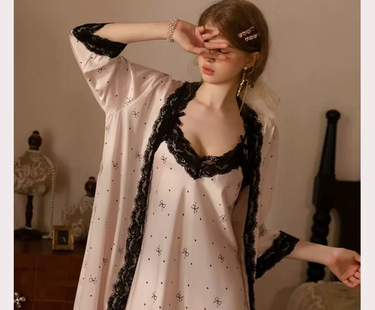 Kadınlar için seksi yaz pijama - Robe Silk Women incelemesi ve fiyatı