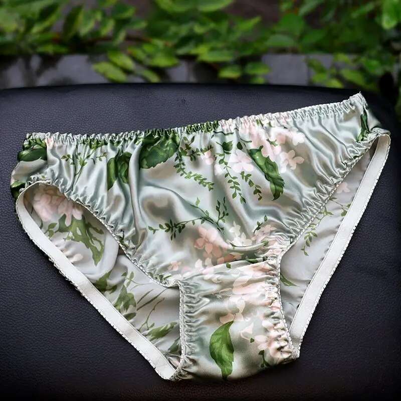 Yazlık Çiçek Desenli Buz İpeği - Boyshort Underwear incelemesi ve fiyatı